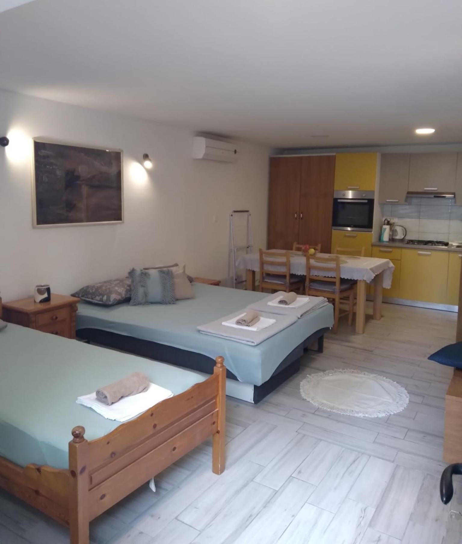 Marin Apartment *